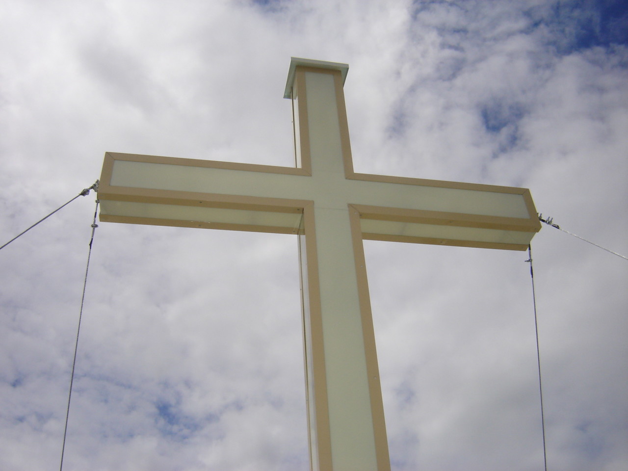 Installazione nuova Croce campanile.